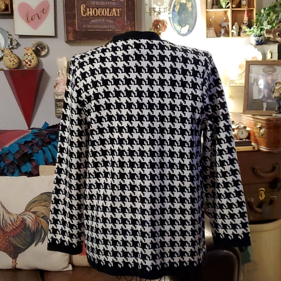 Womens cardigan - Picture 2 of 3